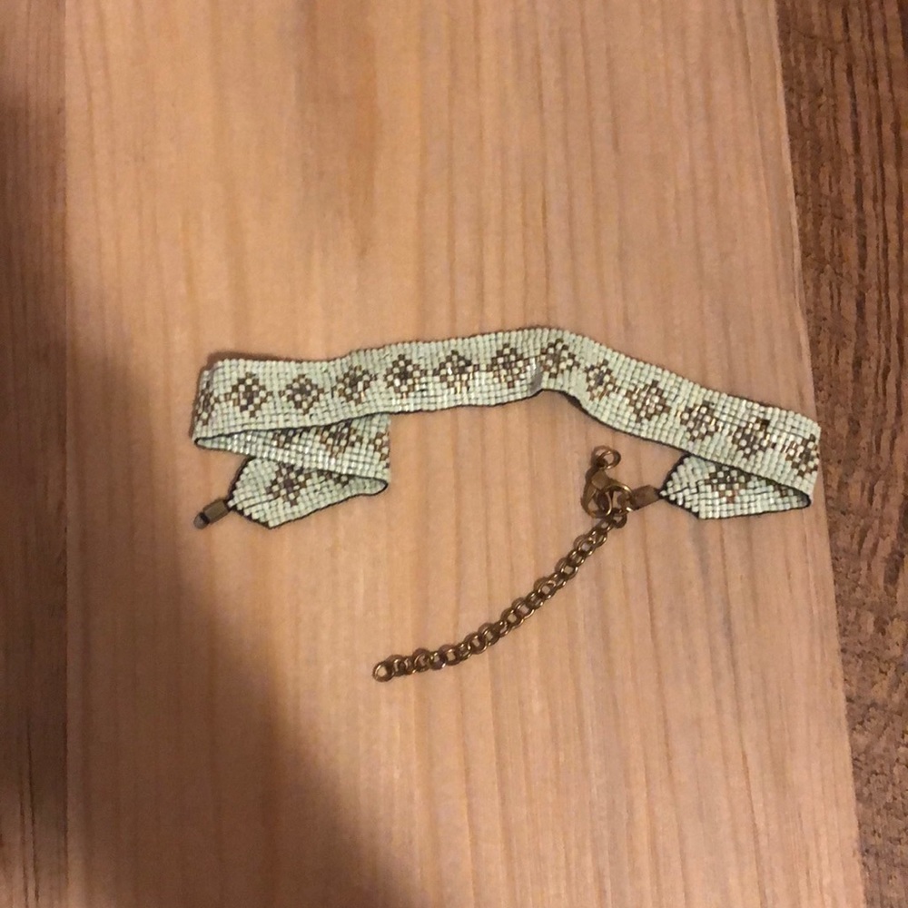 Teal choker